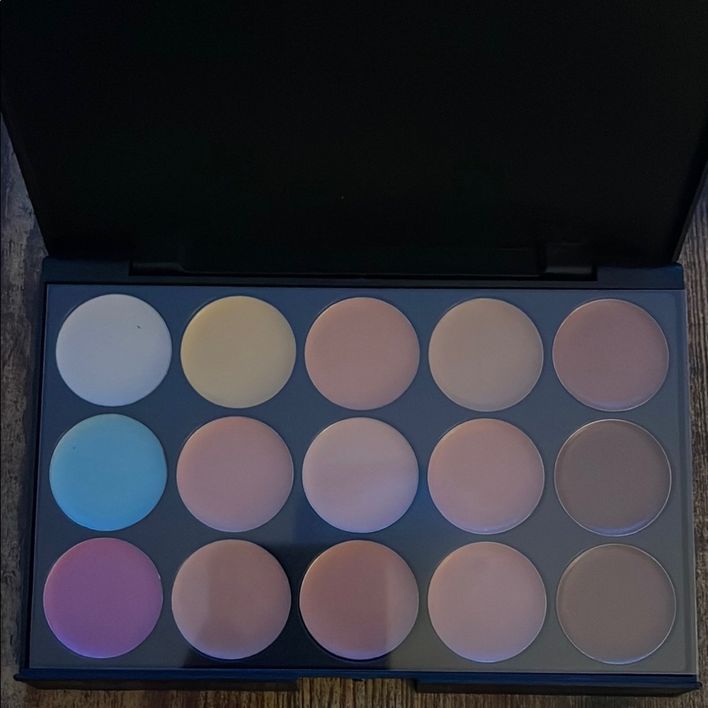 YBUETE Multi-Color Concealer Plate - Picture 3 of 8